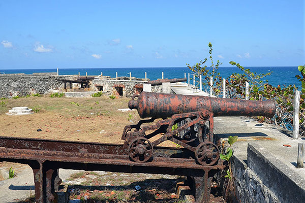 Fort Charlotte - Jamaica Sea Shell Tours - www.JamaicaSeaShellTours.com
